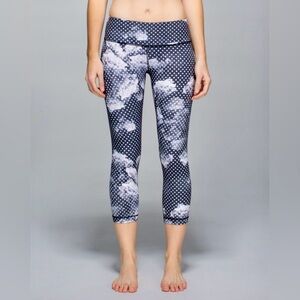 LULULEMON WUNDER UNDER CROP II